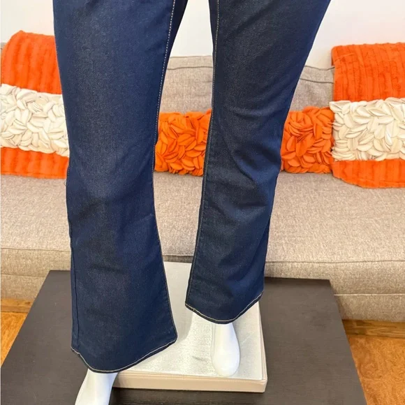 ❣️🆕Levi’s 726 Flare High Rise Dark Wash Jeans❣️ - Picture 5 of 12